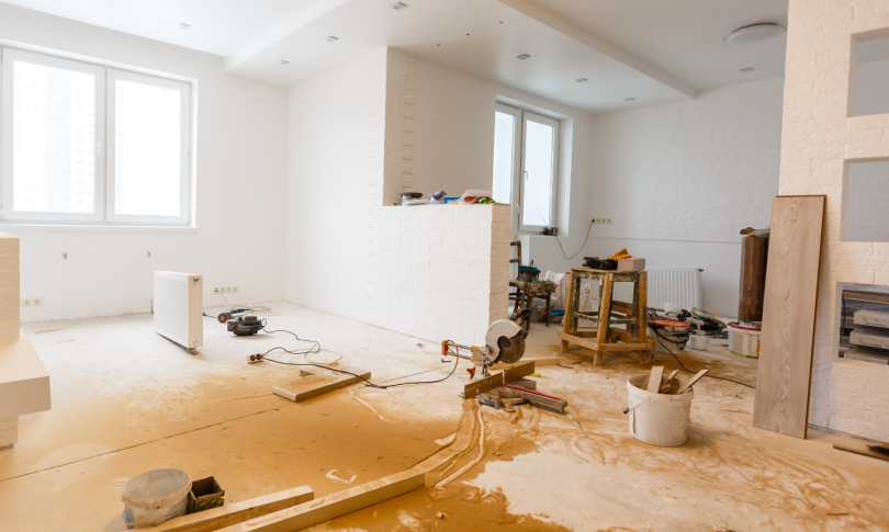 Άδεια για ανακαίνιση σπιτιού: Πότε χρειάζεται και τι ισχύει στην πολυκατοικία